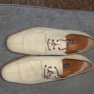 Salvatore Ferragamo Cream Leather Oxfords